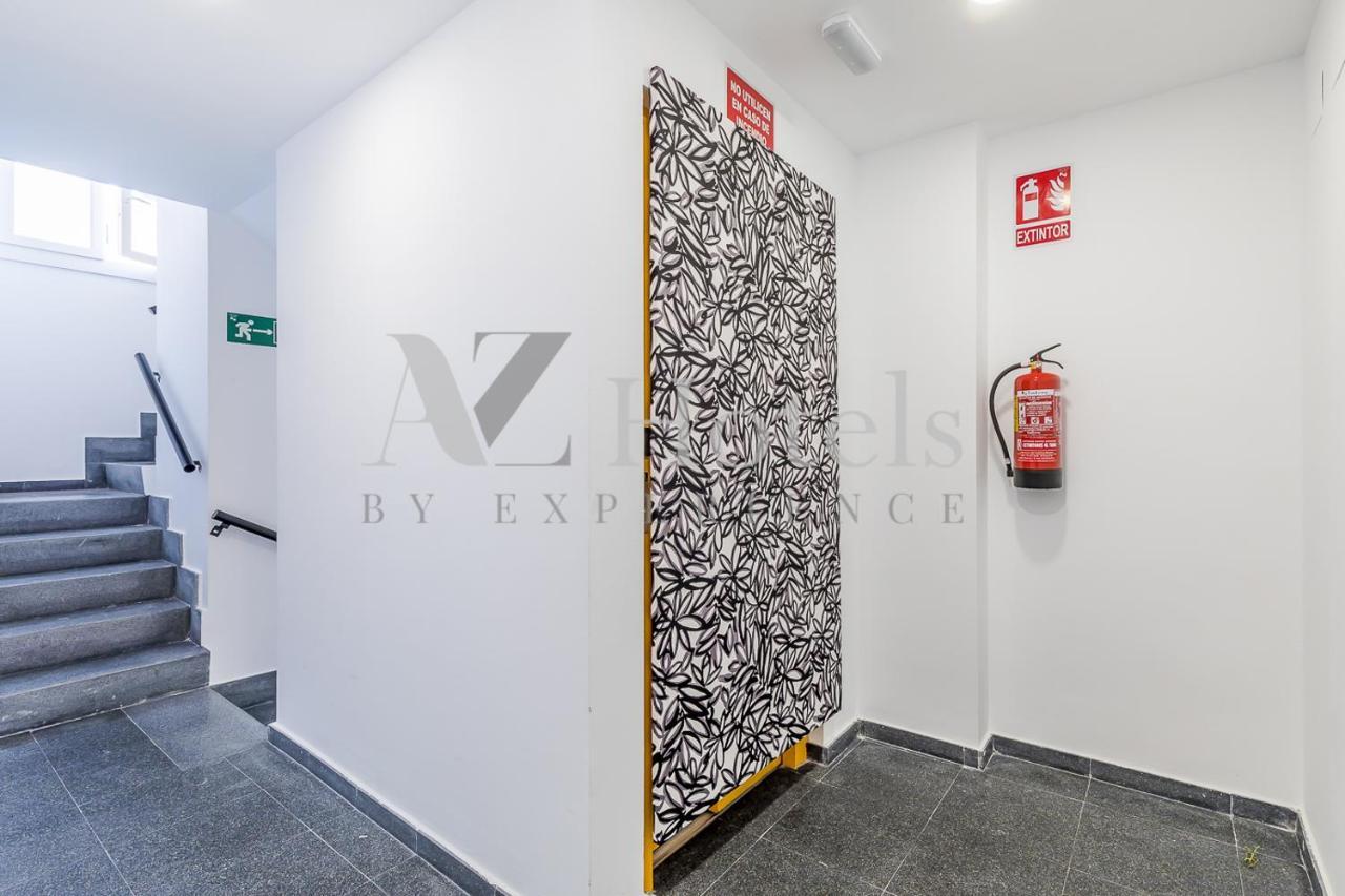 Ayz Villegas - Auto Check-In Property Madrid Eksteriør billede