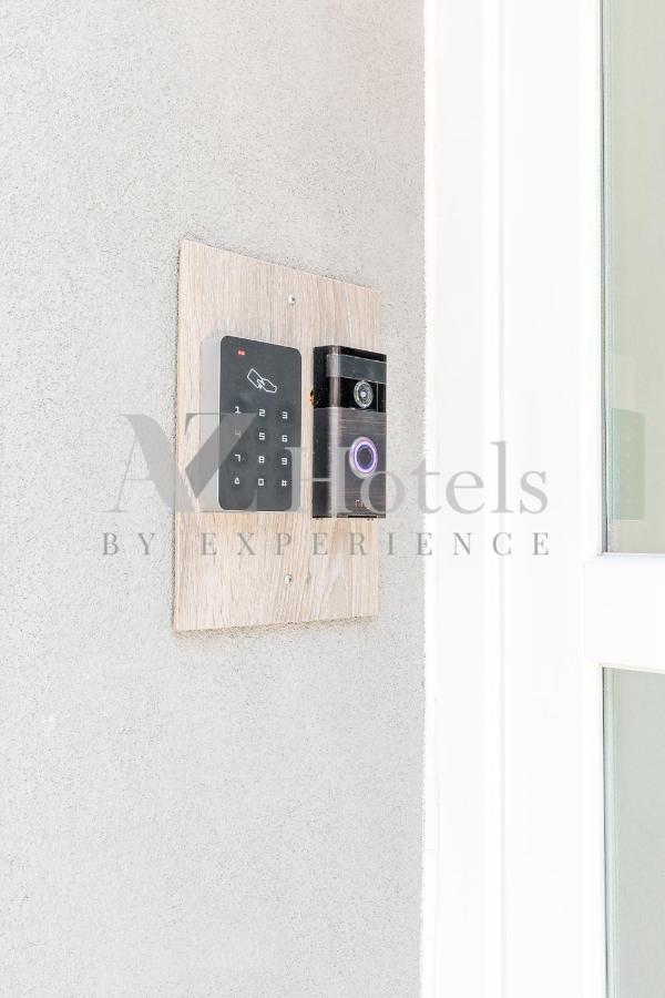 Ayz Villegas - Auto Check-In Property Madrid Eksteriør billede