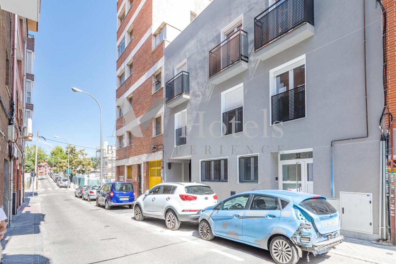 Ayz Villegas - Auto Check-In Property Madrid Eksteriør billede