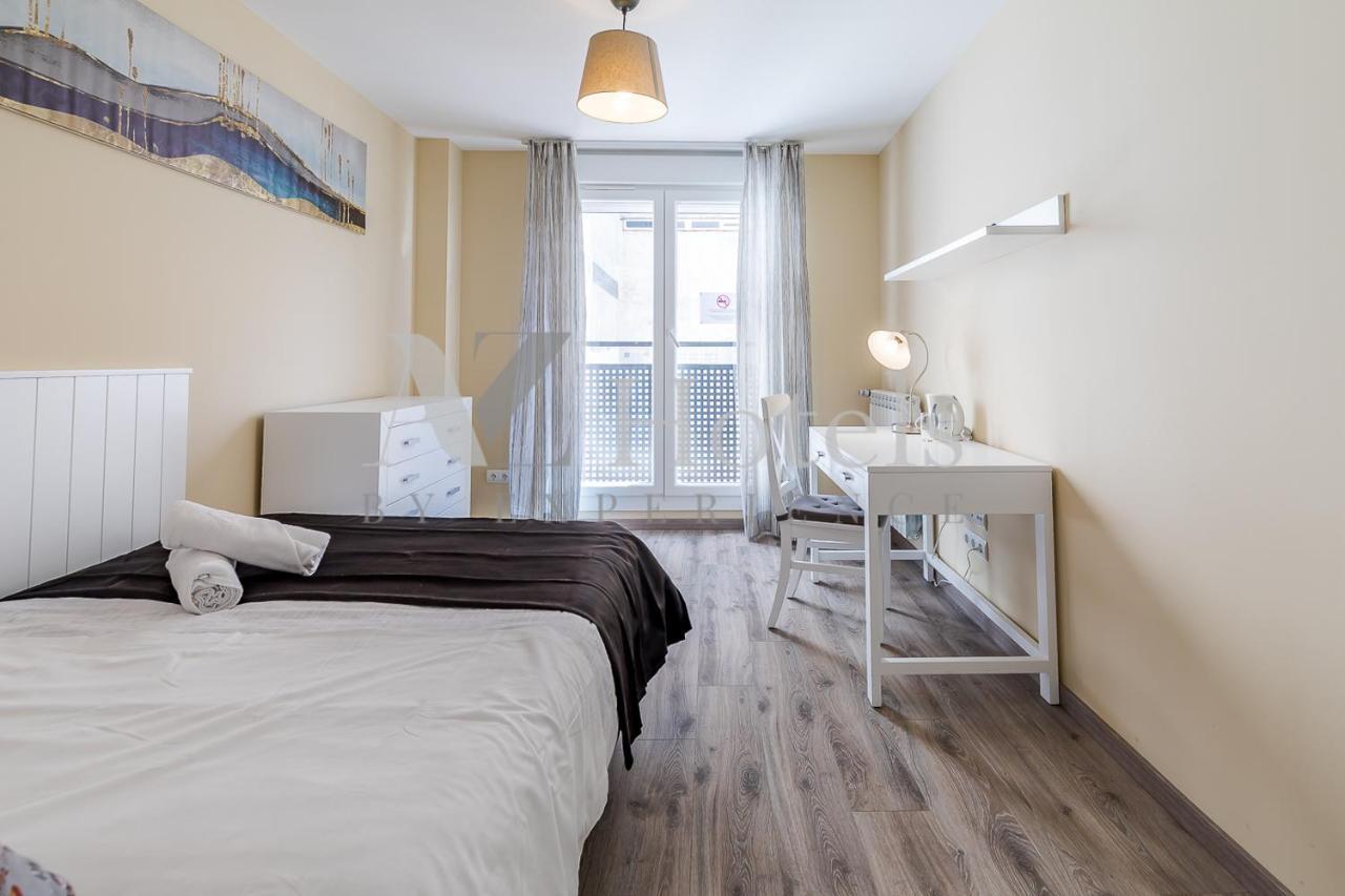 Ayz Villegas - Auto Check-In Property Madrid Eksteriør billede