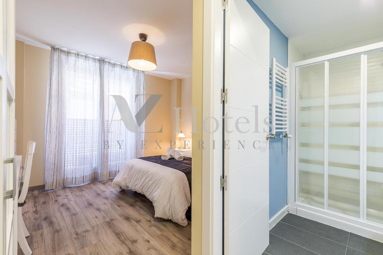 Ayz Villegas - Auto Check-In Property Madrid Eksteriør billede